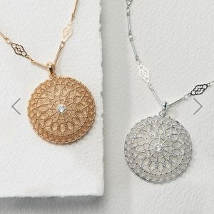 Filigree medallion necklace